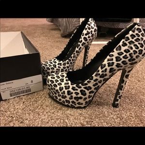 Leopard Print Heels - 4-4.5” Platform Heel